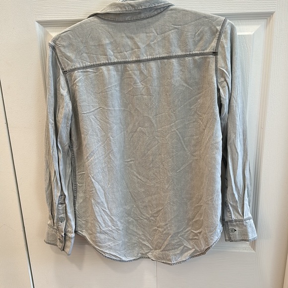 Grey button up - Picture 3 of 3